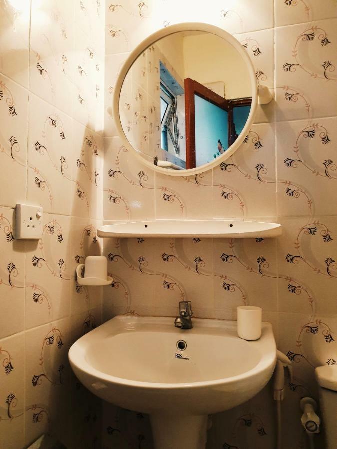 Oasis Skybeach Hostel - Negombo Ngoại thất bức ảnh