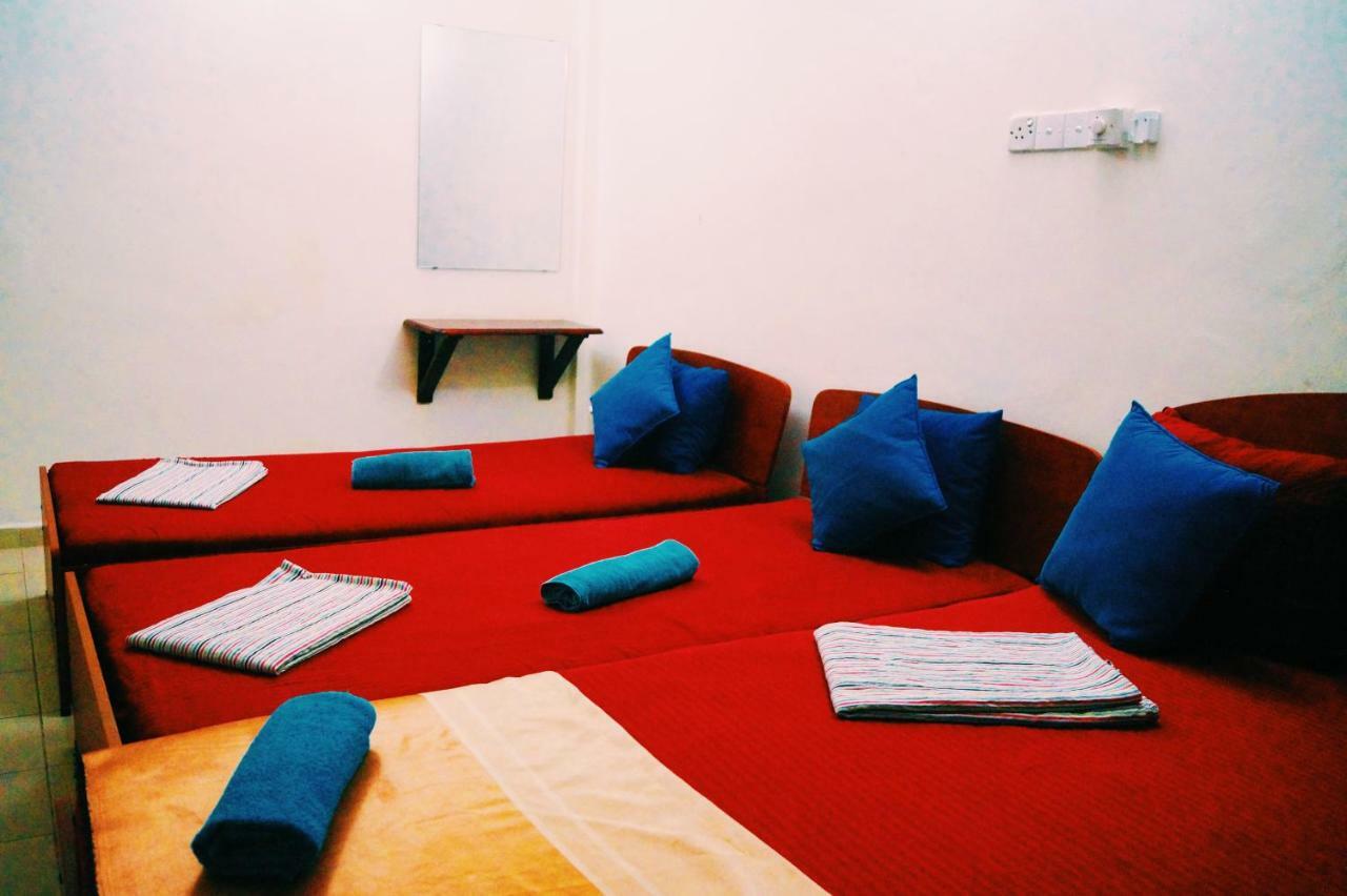 Oasis Skybeach Hostel - Negombo Ngoại thất bức ảnh
